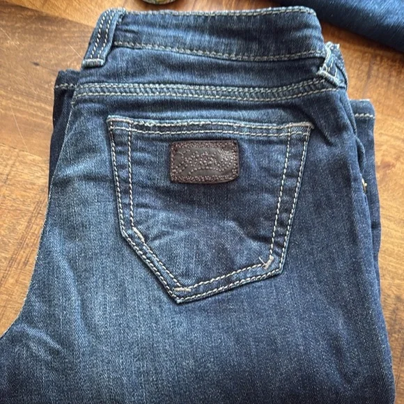 Stitch’s Yuma Denim - Picture 6 of 6